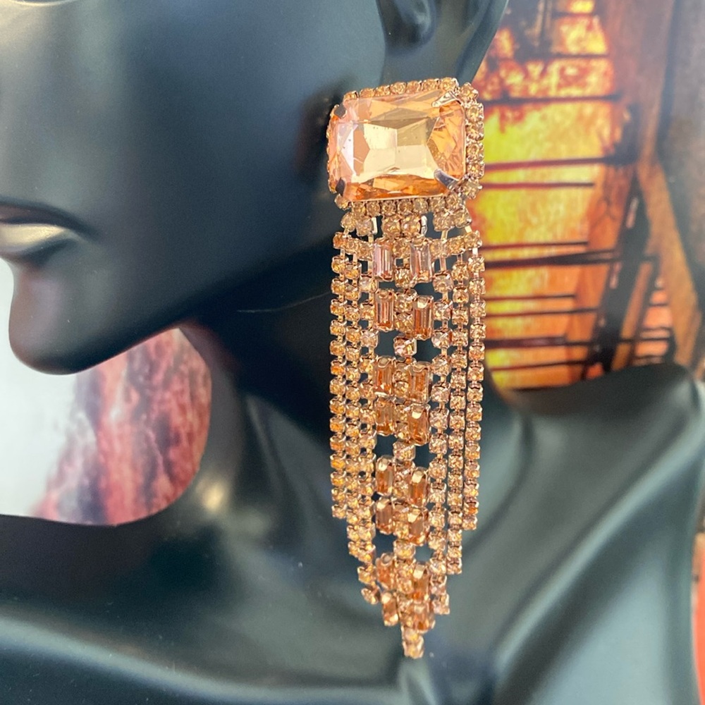 Lightweight Peach Rhinestone Chandelier Express Dangle Earrings (1” x 3.5”)